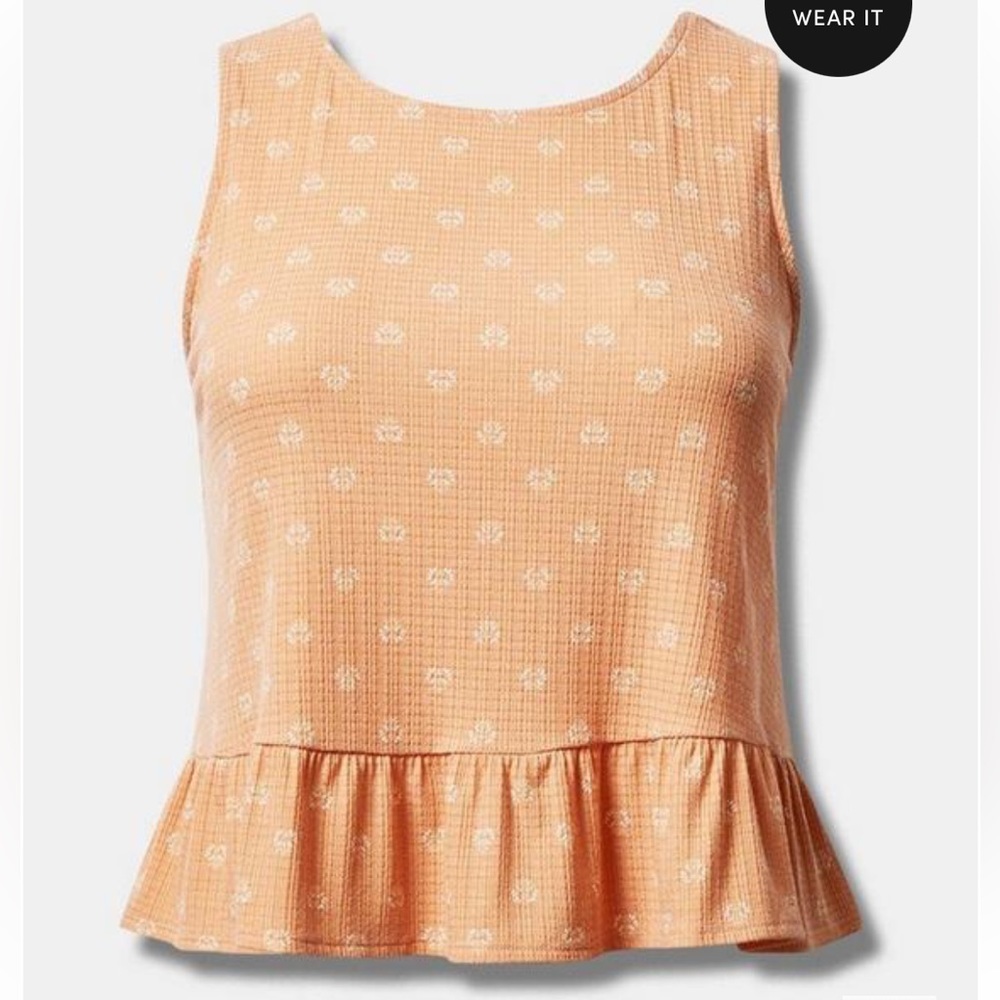 NWT TORRID Texture Knight Ruffle Top - Picture 3 of 3